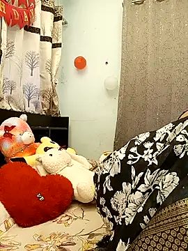 Divya girl online show from 11/15/25, 08:51