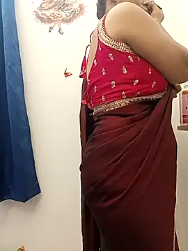 Snapshot of Divya_girl chatting on 07/09/26, 01:43 Divya girl online show from 07/09/26, 01:43
