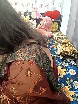 Divya girl online show from 03/21/26, 01:48