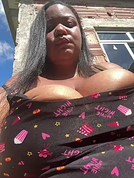 SweetLizzyBBW online show from 07/31/26, 04:15