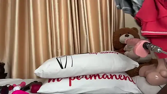 Snapshot of SexyAudreyFuck chatting on 10/22/25, 12:54 SexyAudreyFuck online show from 10/22/25, 12:54