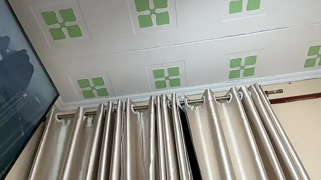 Snapshot of SexyAudreyFuck chatting on 11/08/25, 11:52 SexyAudreyFuck online show from 11/08/25, 11:52