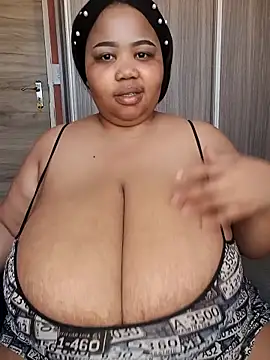 Snapshot of XXSEXYBBW94 chatting on 09/11/25, 06:13 XXSEXYBBW94 online show from 09/11/25, 06:13