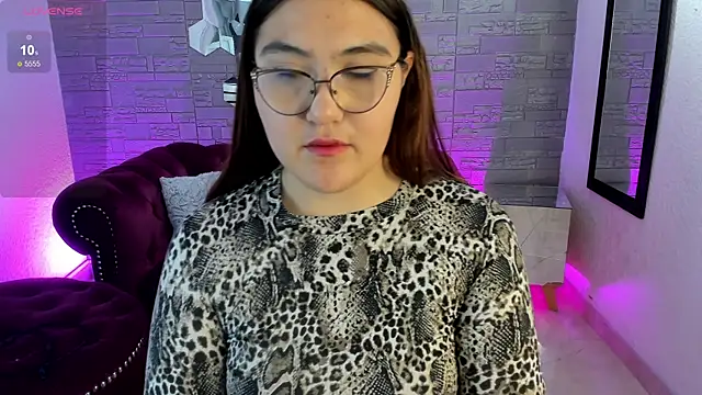 conniejames m online show from 11/14/25, 12:42