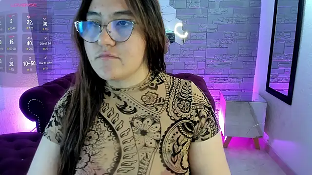 conniejames m online show from 11/20/25, 12:28