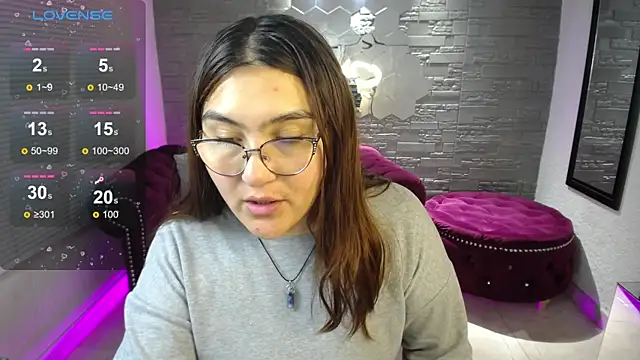 Snapshot of conniejames_m chatting on 07/07/26, 11:25 conniejames m online show from 07/07/26, 11:25