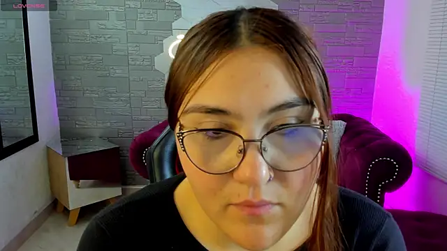 conniejames m online show from 04/07/26, 01:57