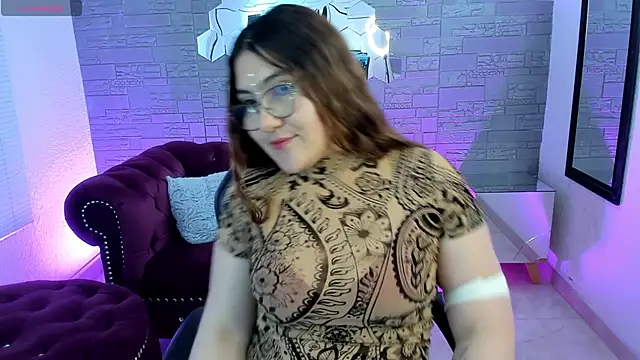 conniejames m online show from 10/31/25, 12:46