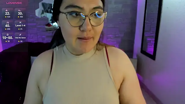 conniejames m online show from 11/12/25, 12:20