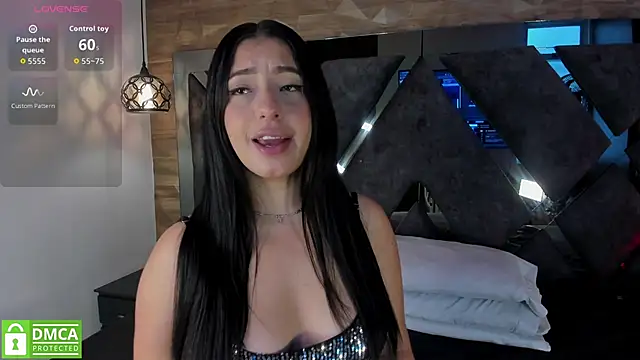 Venus velez  online show from 02/25/26, 01:00