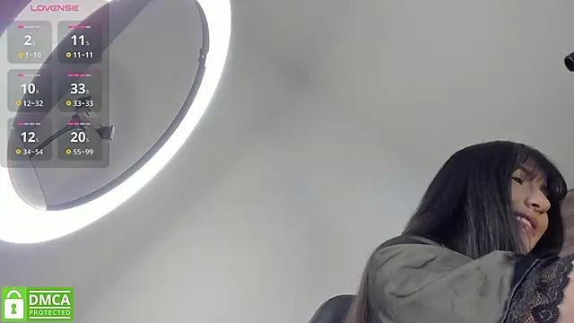 Venus velez  online show from 03/21/26, 12:31