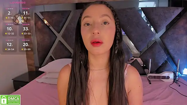 Venus velez  online show from 06/15/26, 12:49