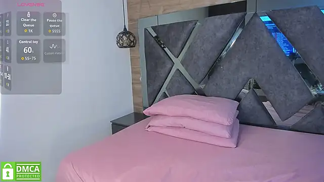 Venus velez  online show from 11/05/25, 12:52