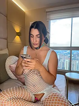 SaharaRush  online show from 12/15/25, 08:58