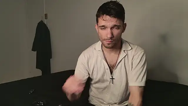Snapshot of JackDesFeux chatting on 06/20/26, 05:34 JackDesFeux online show from 06/20/26, 05:34