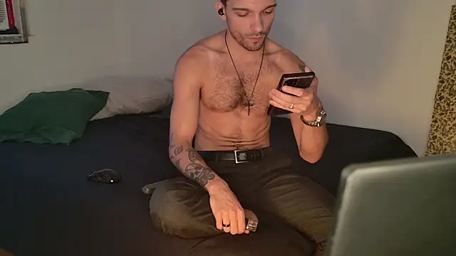 Snapshot of JackDesFeux chatting on 09/08/25, 02:49 JackDesFeux online show from 09/08/25, 02:49