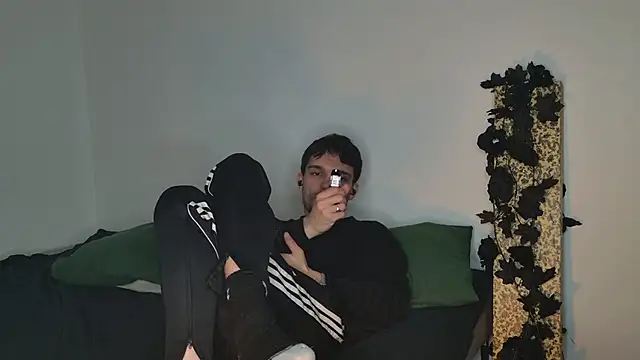 Snapshot of JackDesFeux chatting on 11/11/25, 10:47 JackDesFeux online show from 11/11/25, 10:47