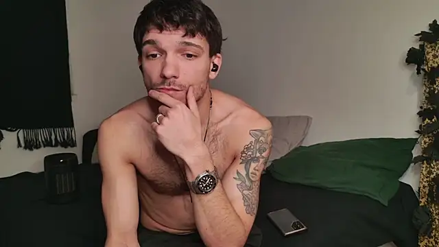 Snapshot of JackDesFeux chatting on 12/05/25, 12:32 JackDesFeux online show from 12/05/25, 12:32