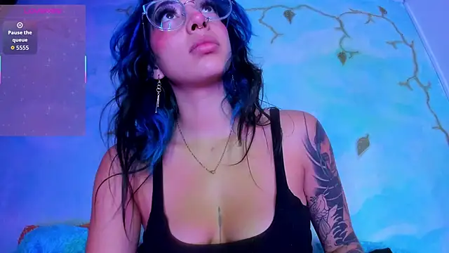 SaturnooStonee online show from 04/05/26, 12:06