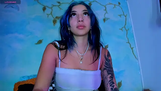 SaturnooStonee online show from 03/04/26, 03:36