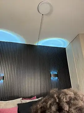 kendall coxx online show from 04/11/26, 06:21