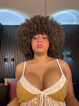 kendall coxx online show from 03/25/26, 01:43