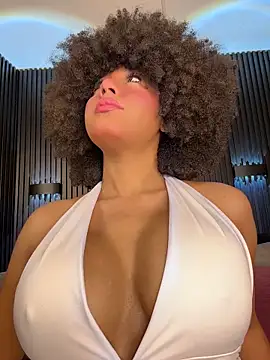 kendall coxx online show from 05/12/26, 07:16