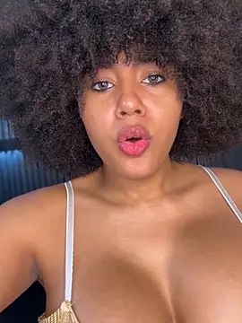 kendall coxx online show from 12/04/25, 08:35