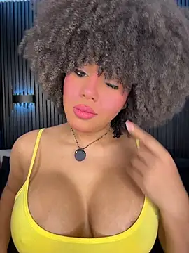 Snapshot of kendall_coxx chatting on 06/23/26, 11:08 kendall coxx online show from 06/23/26, 11:08