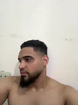 luismanuel 1998 online show from 05/04/26, 09:06