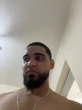 luismanuel 1998 online show from 03/21/26, 11:41