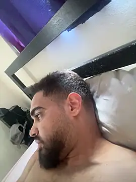 luismanuel 1998 online show from 06/07/26, 03:06