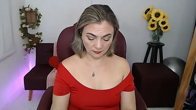 ana milf online show from 05/14/26, 02:03