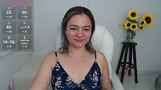 ana milf online show from 10/17/25, 11:01