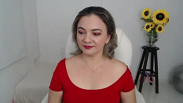 ana milf online show from 10/24/25, 01:21