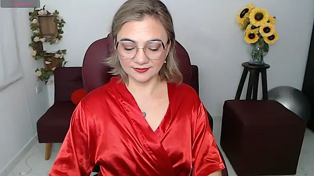 ana milf online show from 05/10/26, 12:20