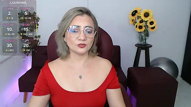 ana milf online show from 05/08/26, 01:37