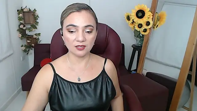 ana milf online show from 06/16/26, 02:28