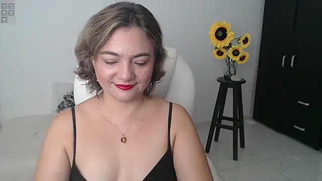 ana milf online show from 03/21/25, 12:50