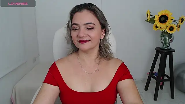 ana milf online show from 10/26/25, 01:00