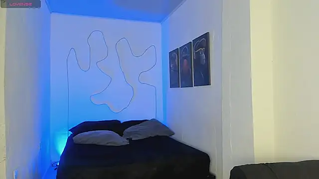 Xander Str0ng online show from 11/04/25, 12:42