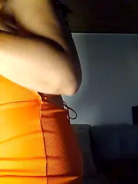 Snapshot of Sexxy-Lana chatting on 09/30/25, 01:39 Sexxy-Lana online show from 09/30/25, 01:39