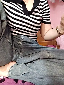 Mie610 online show from 04/11/26, 05:26