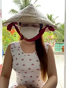 Snapshot of BabyThree_ chatting on 10/30/25, 08:45 BabyThree online show from 10/30/25, 08:45