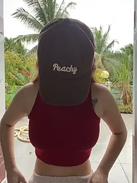 Snapshot of BabyThree_ chatting on 09/29/25, 08:32 BabyThree online show from 09/29/25, 08:32