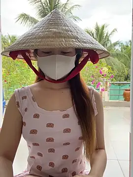 Snapshot of BabyThree_ chatting on 10/26/25, 07:53 BabyThree online show from 10/26/25, 07:53