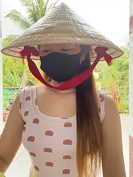 Snapshot of BabyThree_ chatting on 09/13/25, 09:09 BabyThree online show from 09/13/25, 09:09