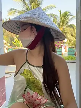 Snapshot of BabyThree_ chatting on 03/16/25, 09:16 BabyThree online show from 03/16/25, 09:16