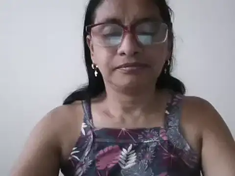 Snapshot of titssmall123 chatting on 12/01/24, 08:36 titssmall123 online show from 12/01/24, 08:36