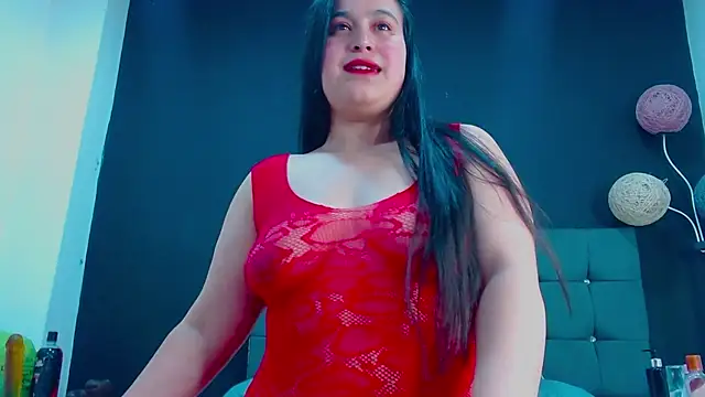 mia xx1 online show from 10/24/25, 06:01